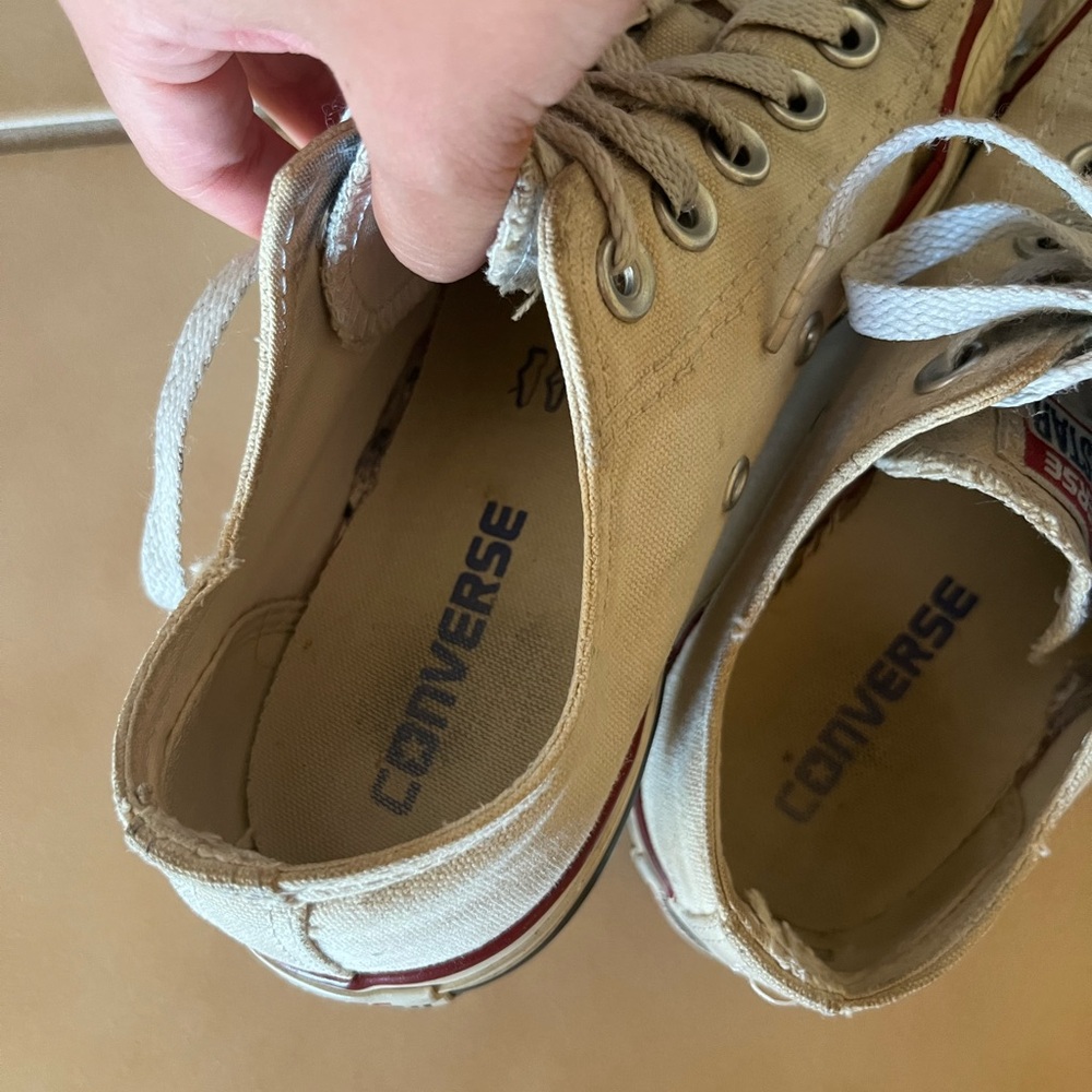 Converse White Low Top Canvas Sneakers - Picture 7 of 8